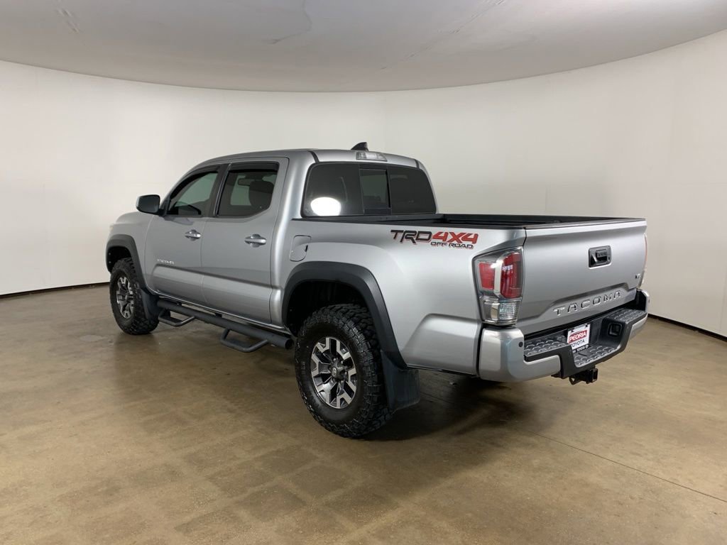 Used 2020 Toyota Tacoma TRD Off-Road w/ Technology Package AWD/4WD image 13