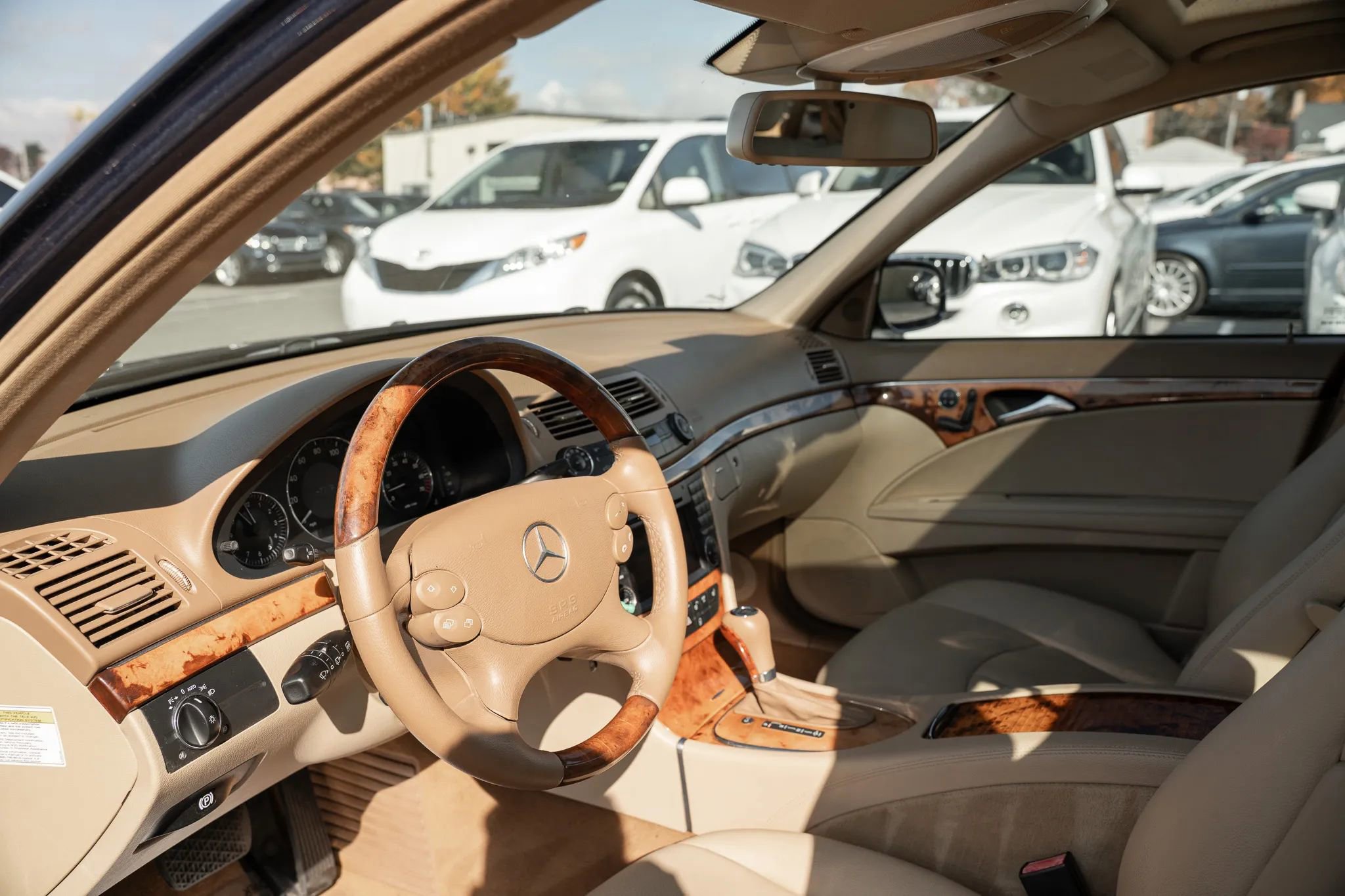 Used 2009 Mercedes-Benz E 350 4MATIC Wagon image 6