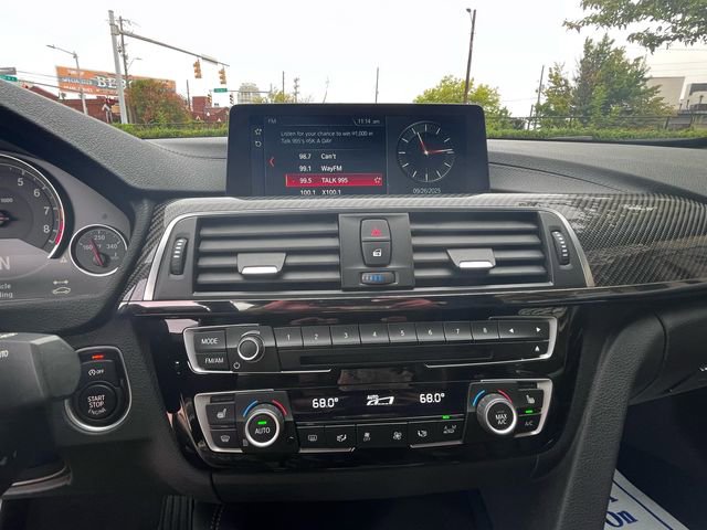 Used 2018 BMW M4 Convertible image 42