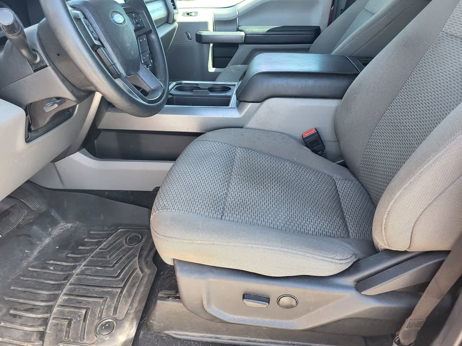 Used 2021 Ford F250 XLT w/ XLT Premium Package image 25