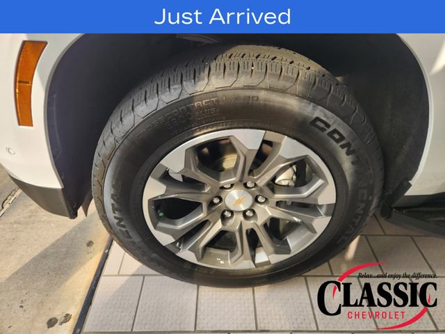 Used 2026 Chevrolet Tahoe LT w/ Comfort Package AWD/4WD image 11