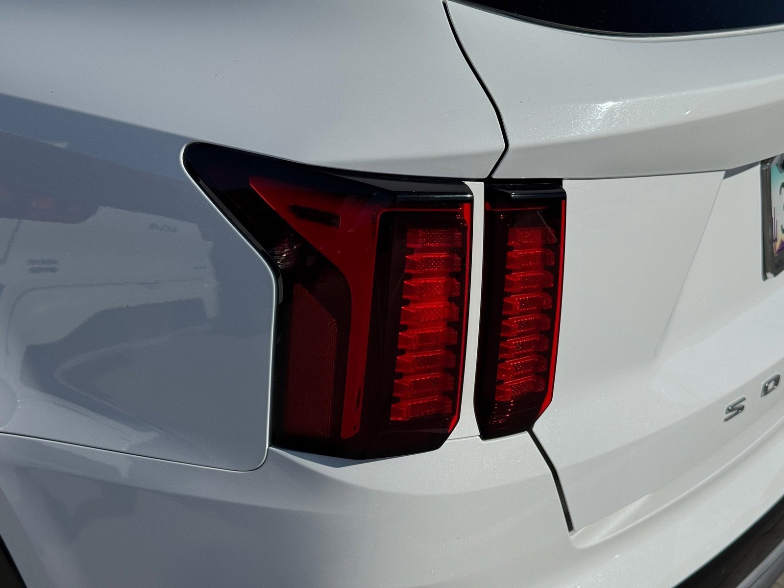 Used 2022 Kia Sorento S image 7