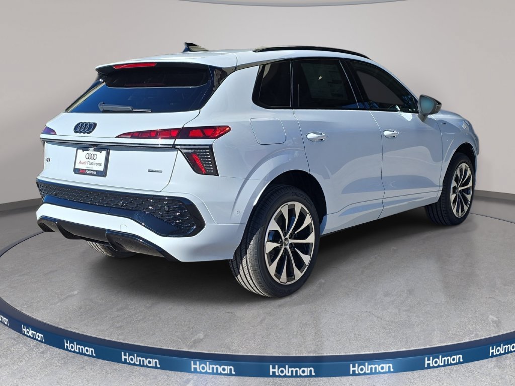 New 2026 Audi Q3 quattro 2.0T AWD/4WD image 5