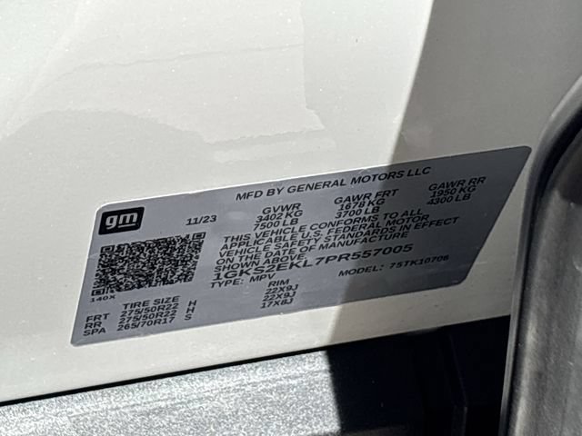 Used 2023 GMC Yukon Denali Ultimate AWD/4WD image 34