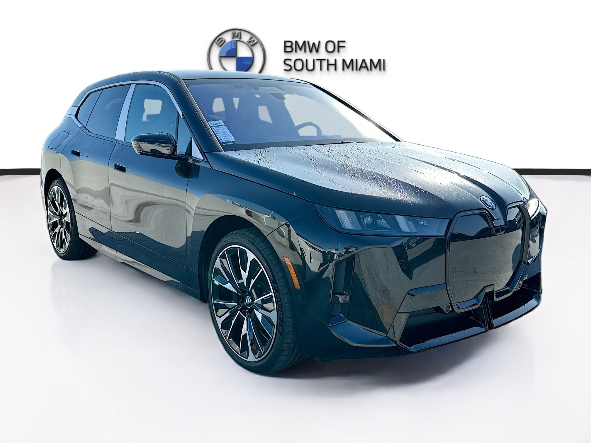 New 2026 BMW iX xDrive60 w/ M Sport Package image 1