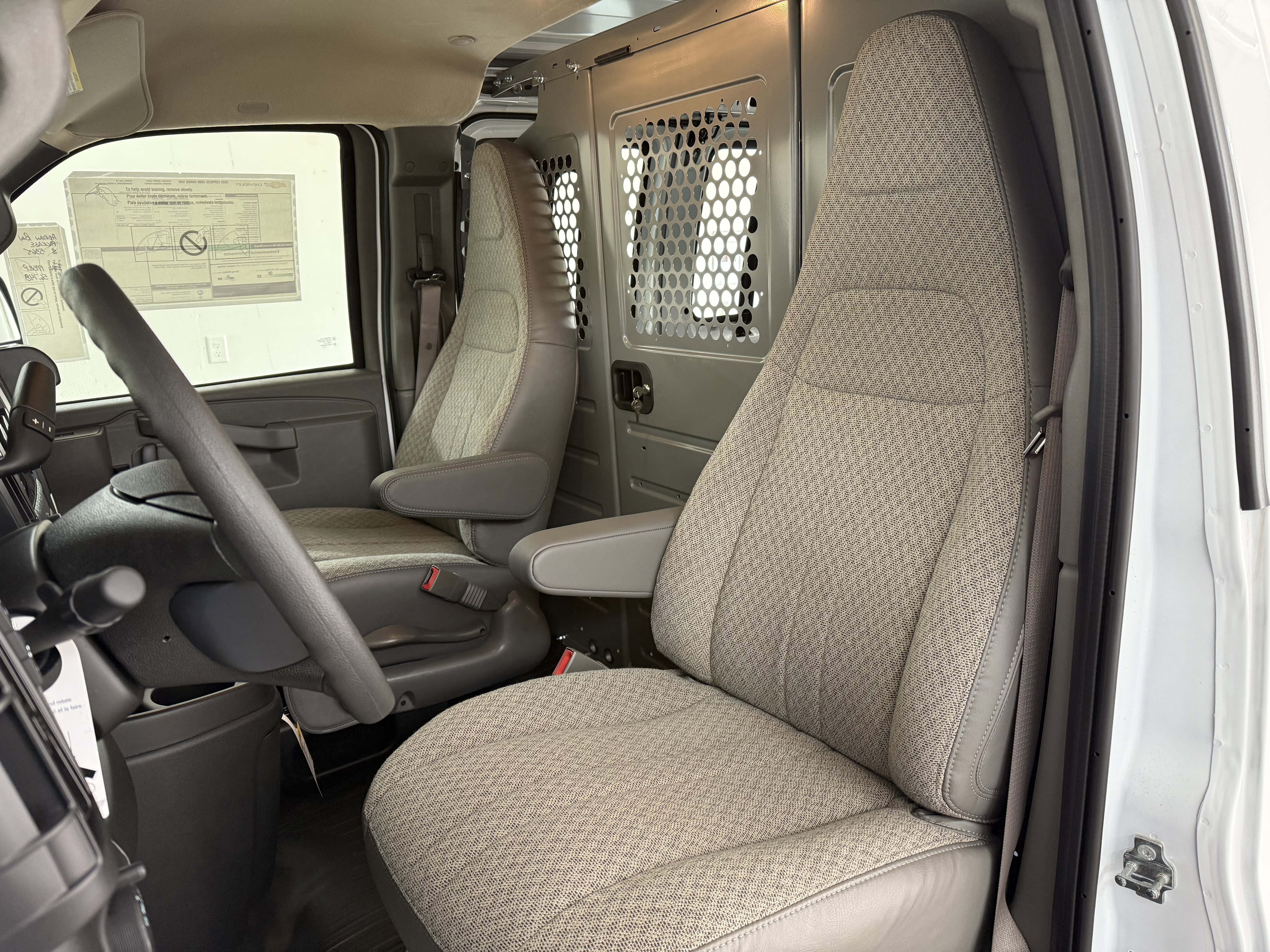 New 2025 Chevrolet Express 3500 w/ Driver Convenience Package image 12