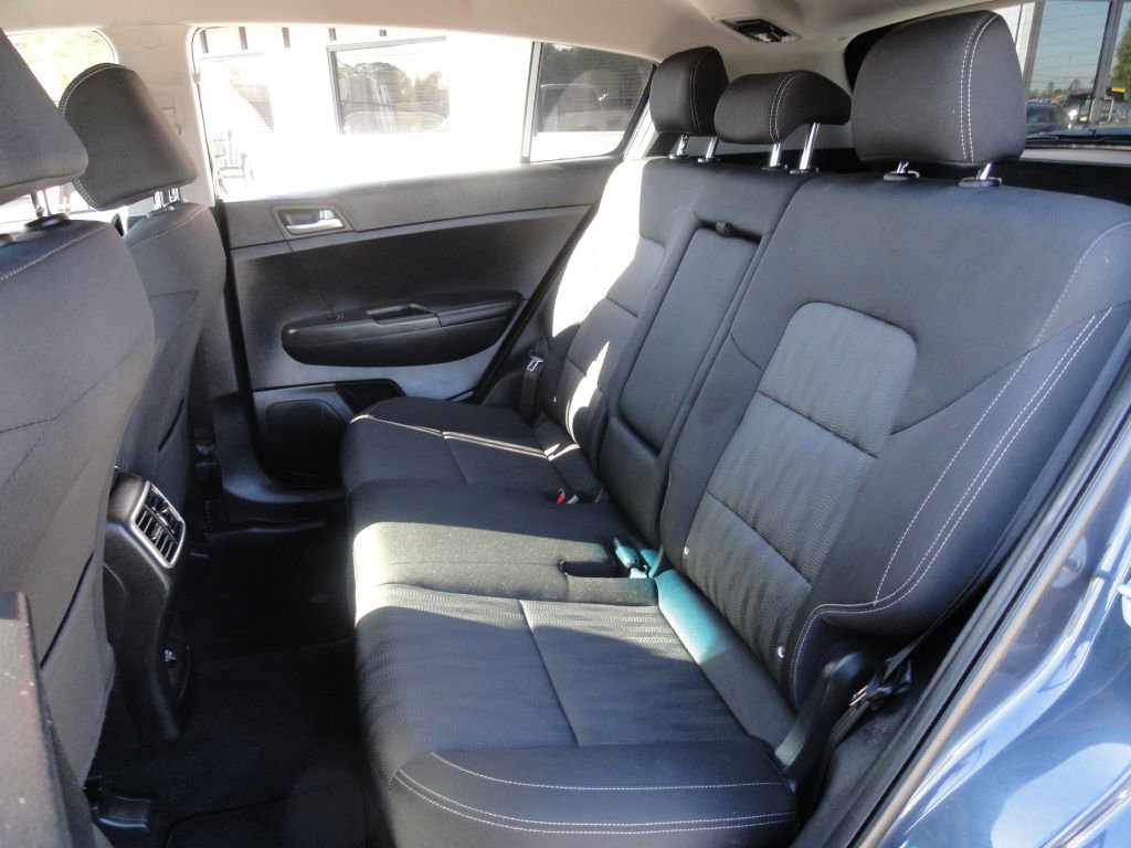 Used 2019 Kia Sportage LX FWD image 8