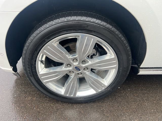 Used 2024 Ford Expedition Platinum image 9