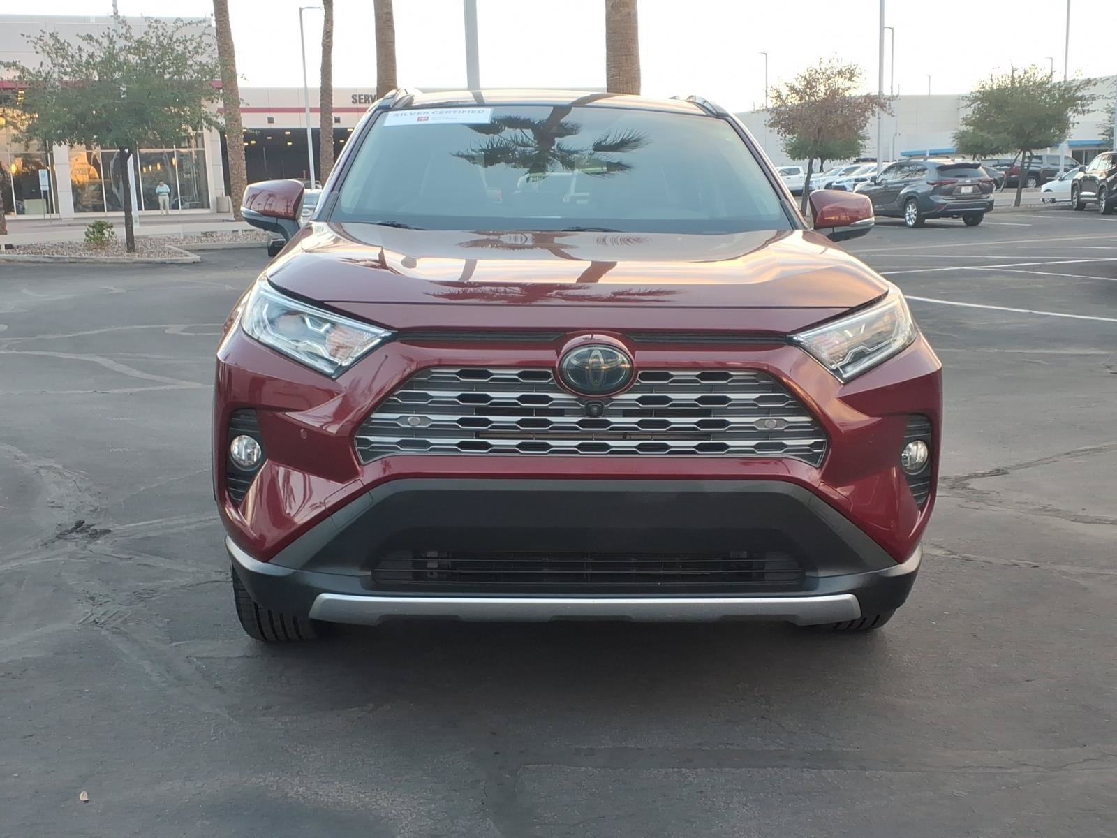 Certified 2019 Toyota RAV4 Limited AWD/4WD image 2