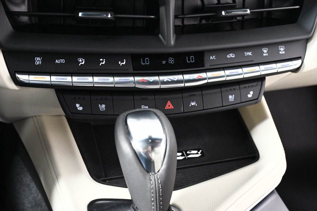 New 2025 Cadillac CT4 Premium Luxury image 17