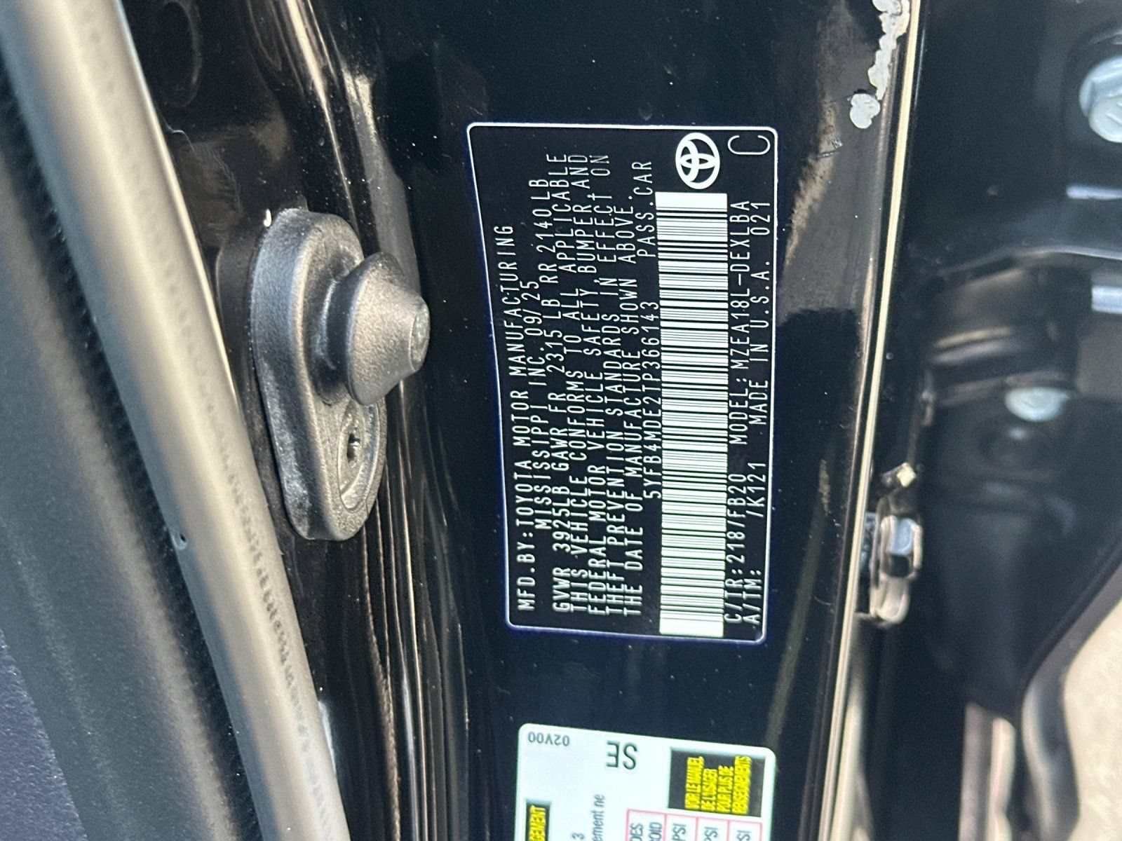 Used 2026 Toyota Corolla LE FWD image 25