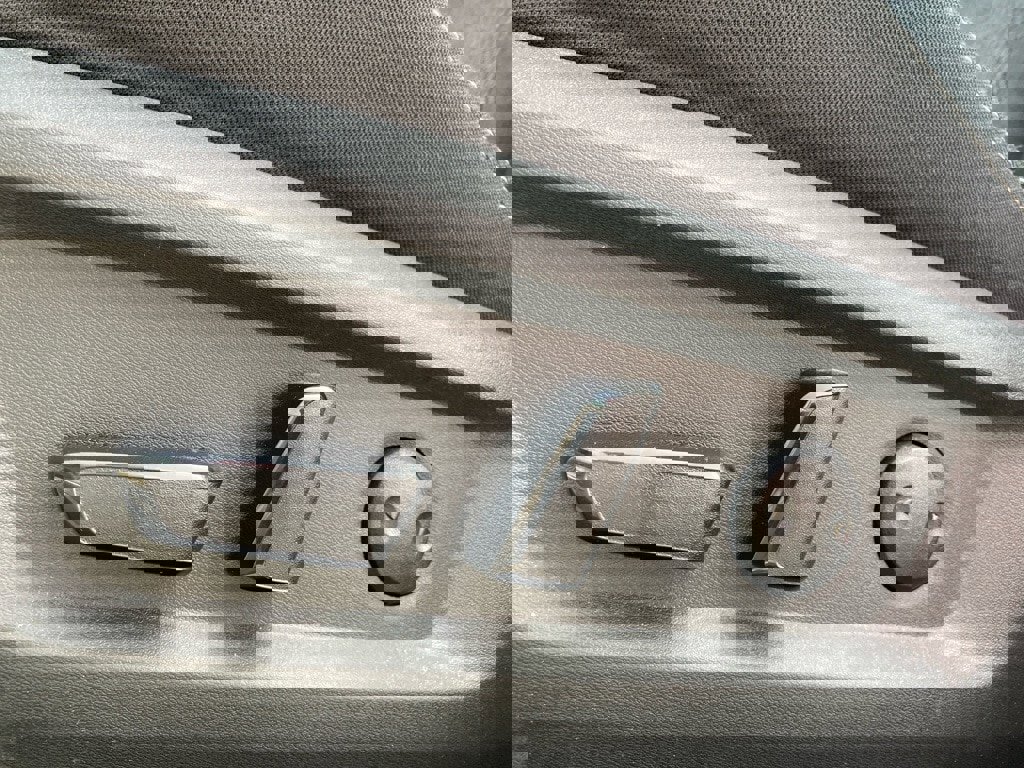 Used 2024 Nissan Rogue SV image 10