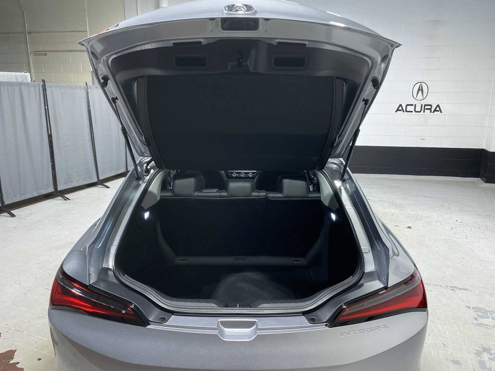 Used 2026 Acura Integra FWD image 19