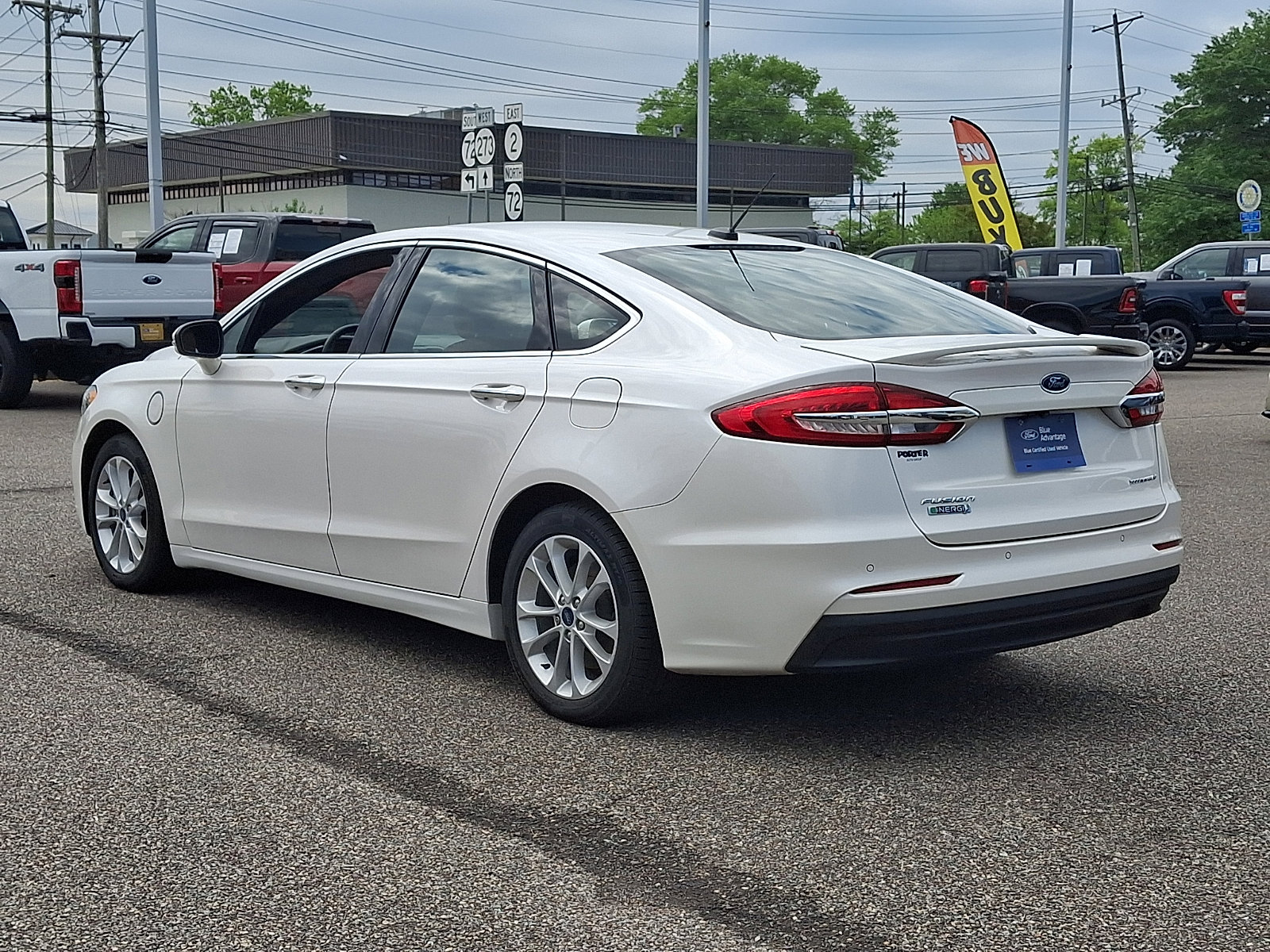 Used 2019 Ford Fusion Energi Titanium FWD image 7