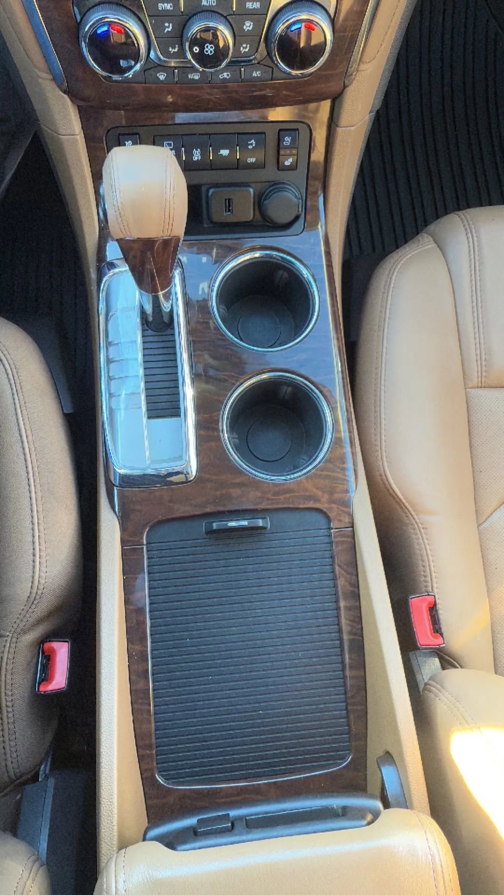 Used 2017 Buick Enclave Premium w/ Experience Buick Package image 19