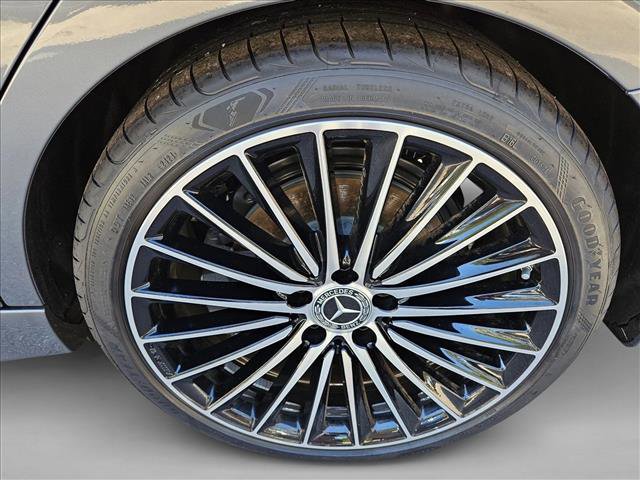 Certified 2025 Mercedes-Benz C 300 Sedan image 9