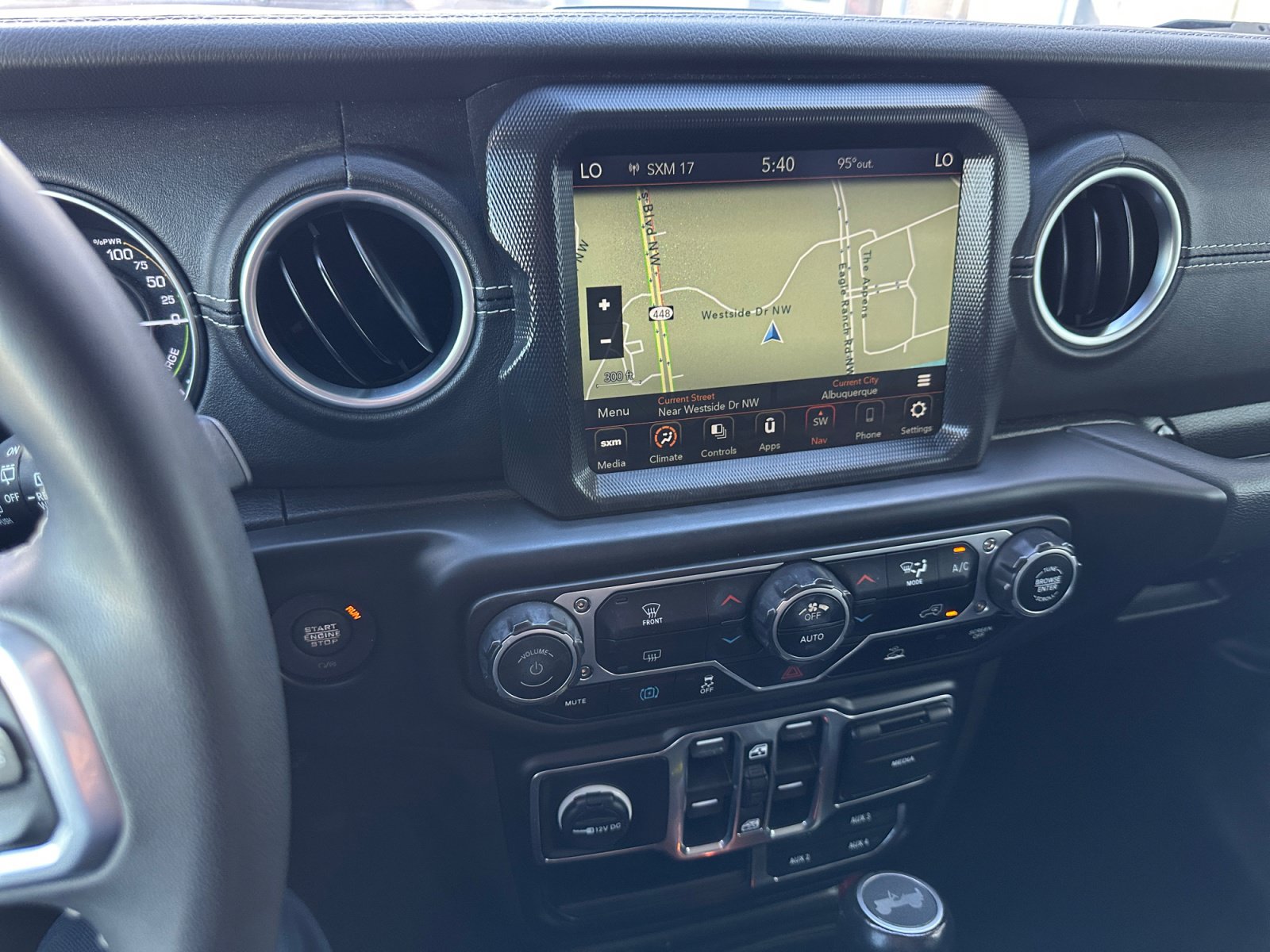 Used 2023 Jeep Wrangler Unlimited Sahara AWD/4WD image 18