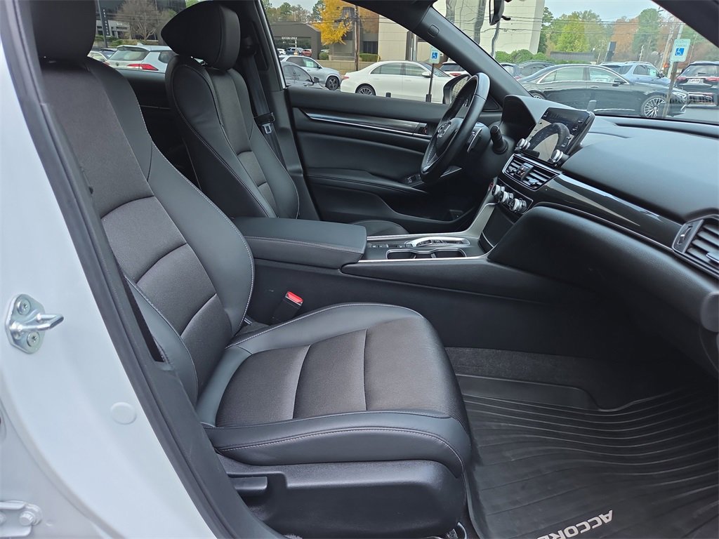 Used 2022 Honda Accord Sport image 14