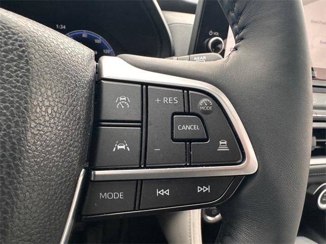 Certified 2025 Toyota Grand Highlander AWD Hybrid image 22
