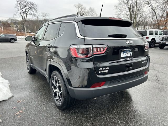 Used 2024 Jeep Compass Limited image 6