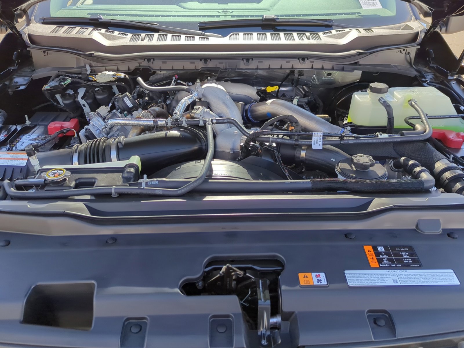 New 2025 Ford F250 XLT w/ Black Appearance Package image 21