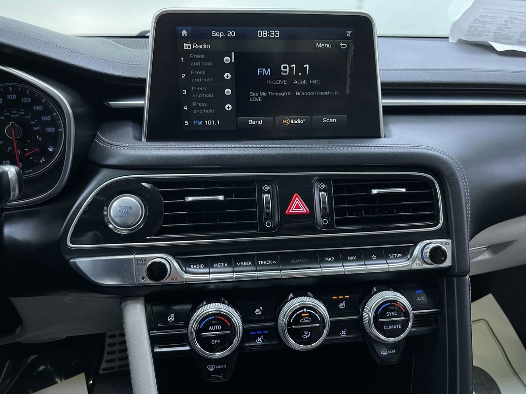 Used 2019 Genesis G70 3.3T Advanced image 21