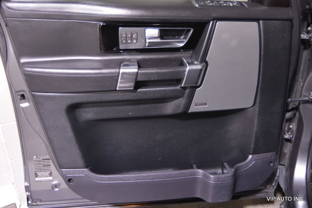 Used 2016 Land Rover LR4 HSE LUX image 9