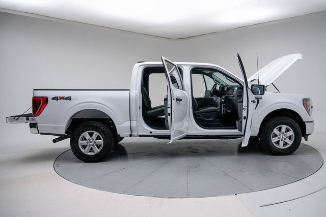 Used 2023 Ford F150 XLT w/ Trailer Tow Package image 14