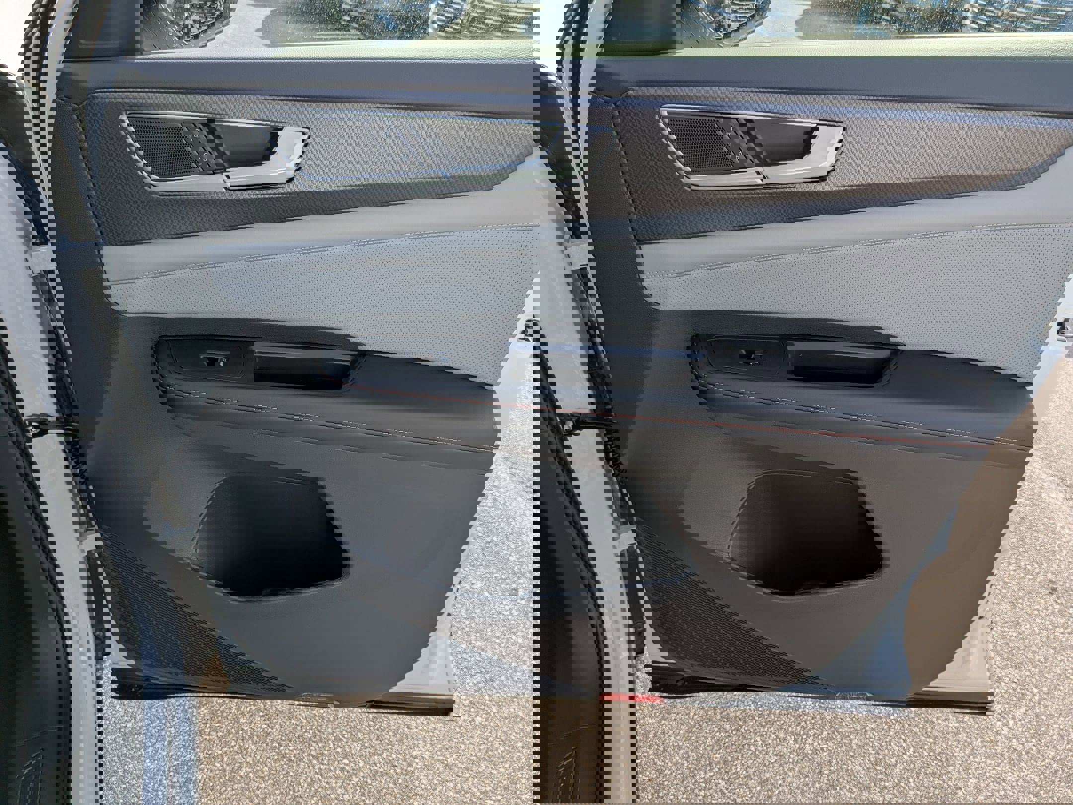 New 2026 Volkswagen Atlas Peak Edition image 33