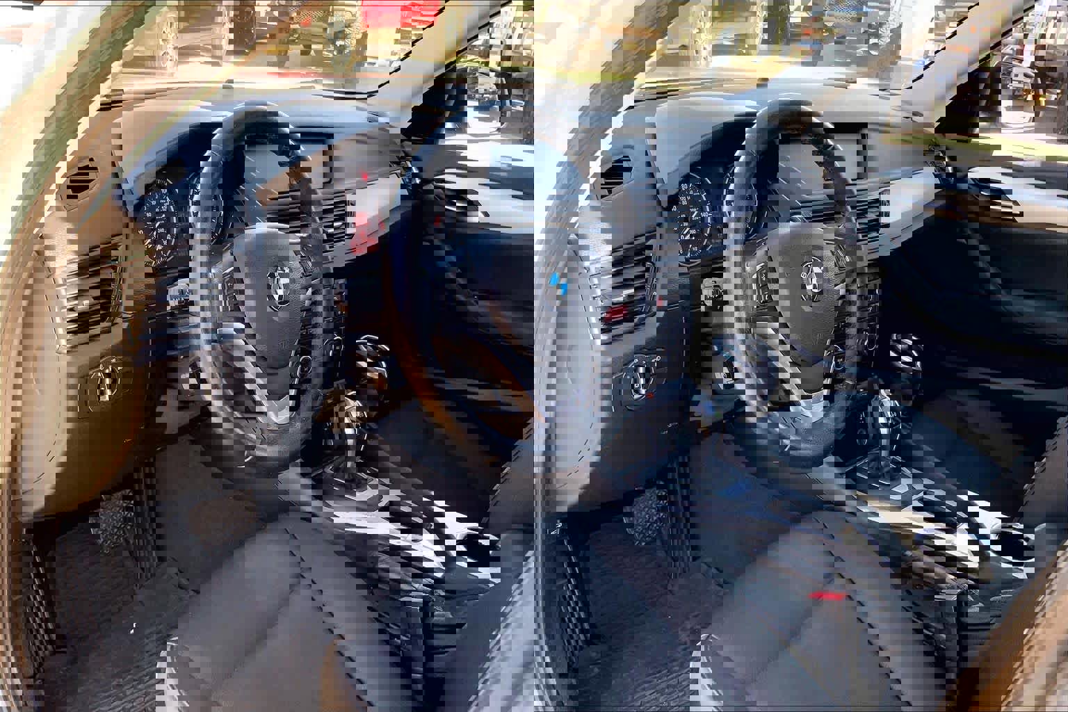 Used 2015 BMW X1 sDrive28i image 16