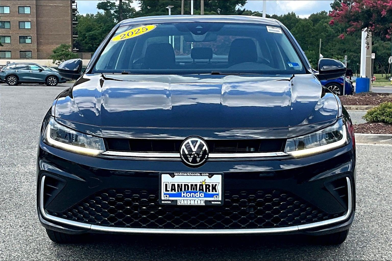 Used 2025 Volkswagen Jetta S FWD image 3
