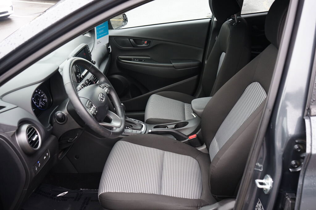 Used 2020 Hyundai Kona SEL image 12