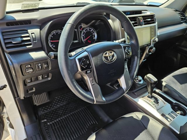 Used 2022 Toyota 4Runner TRD Sport w/ Technology Package AWD/4WD image 28