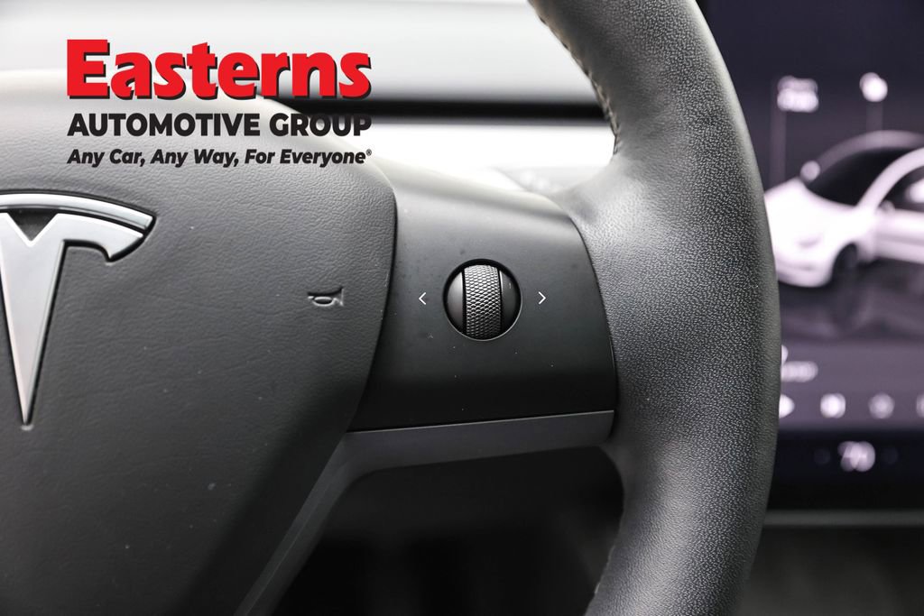 Used 2023 Tesla Model 3 Standard Range image 16