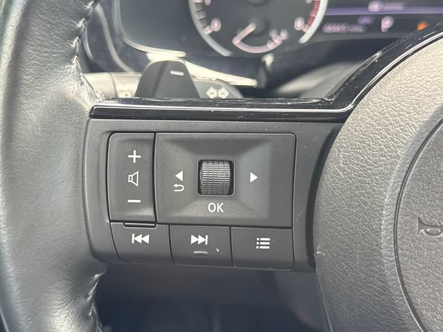 Used 2022 Nissan Pathfinder SL w/ Lighting Package (N92) AWD/4WD image 29