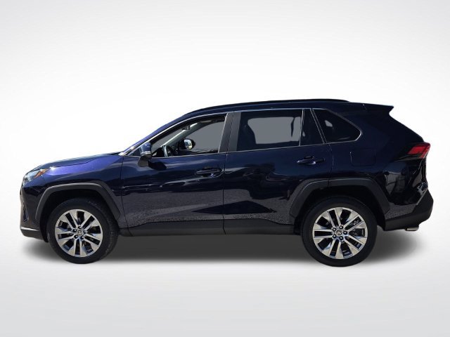 Used 2023 Toyota RAV4 XLE Premium FWD image 6