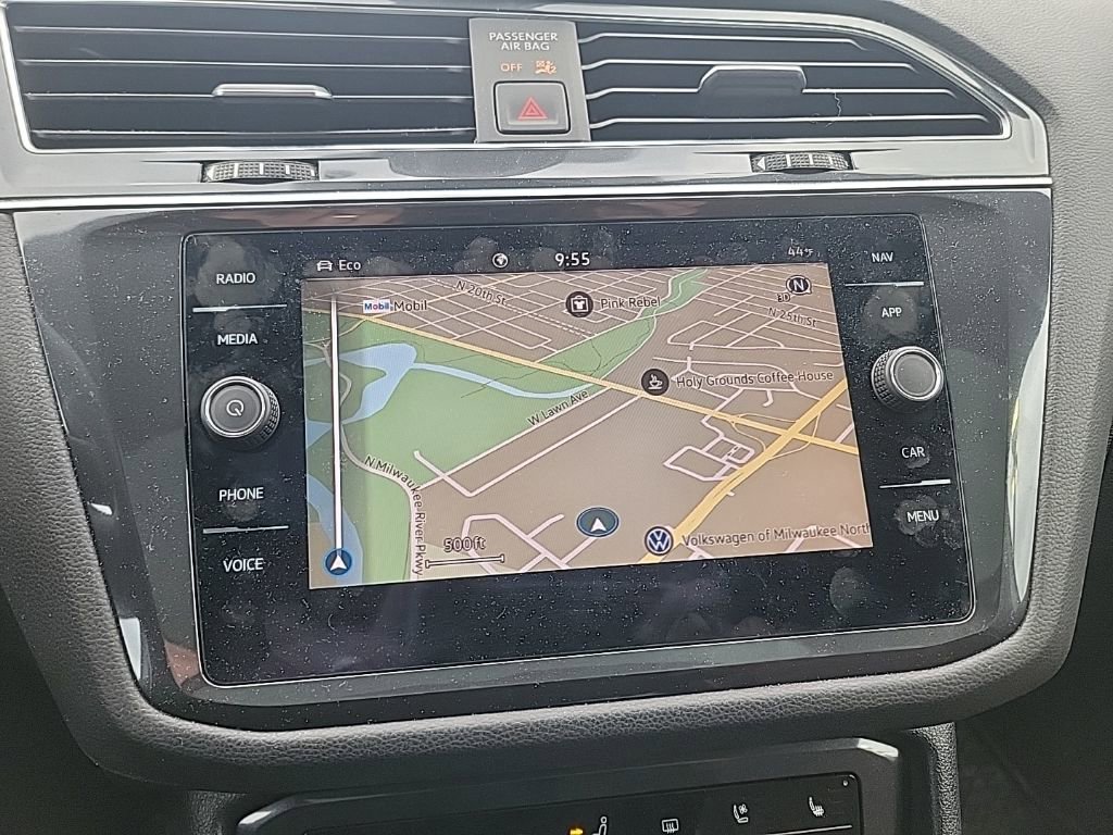 Used 2022 Volkswagen Tiguan SEL R-Line image 8