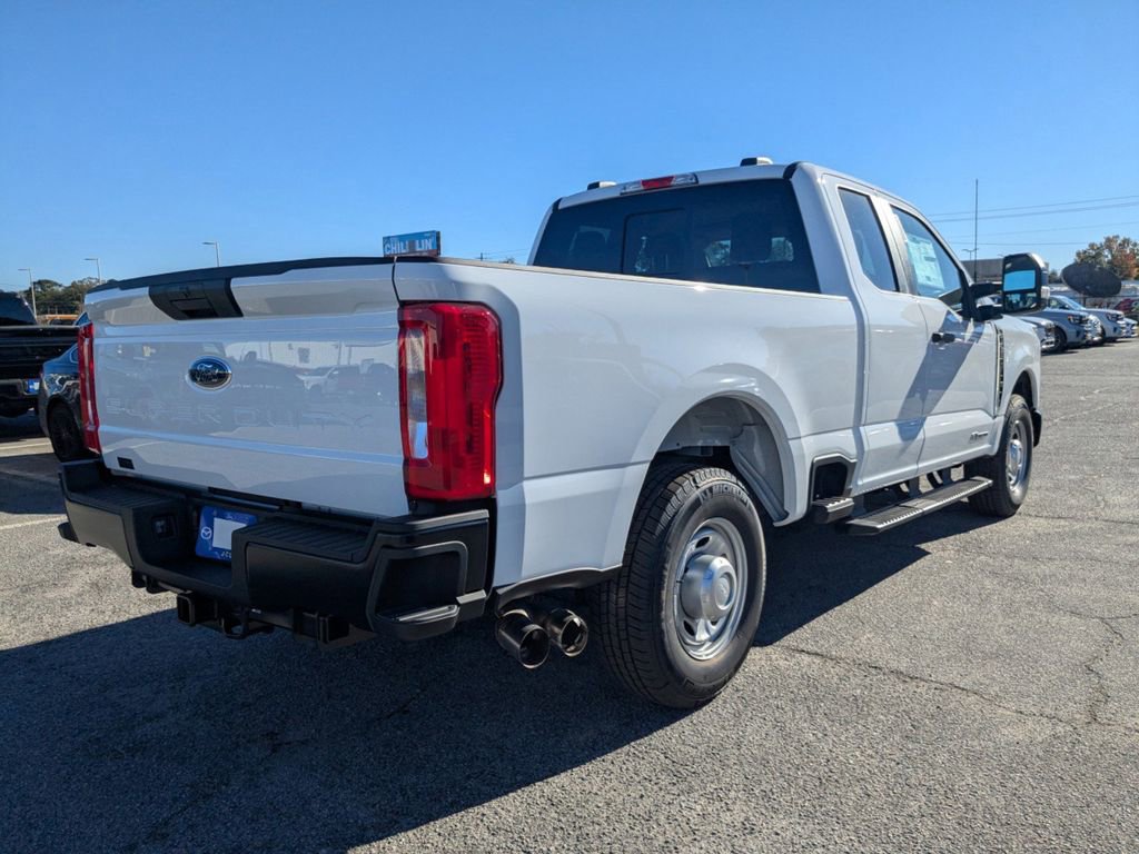 New 2026 Ford F250 XL video 4