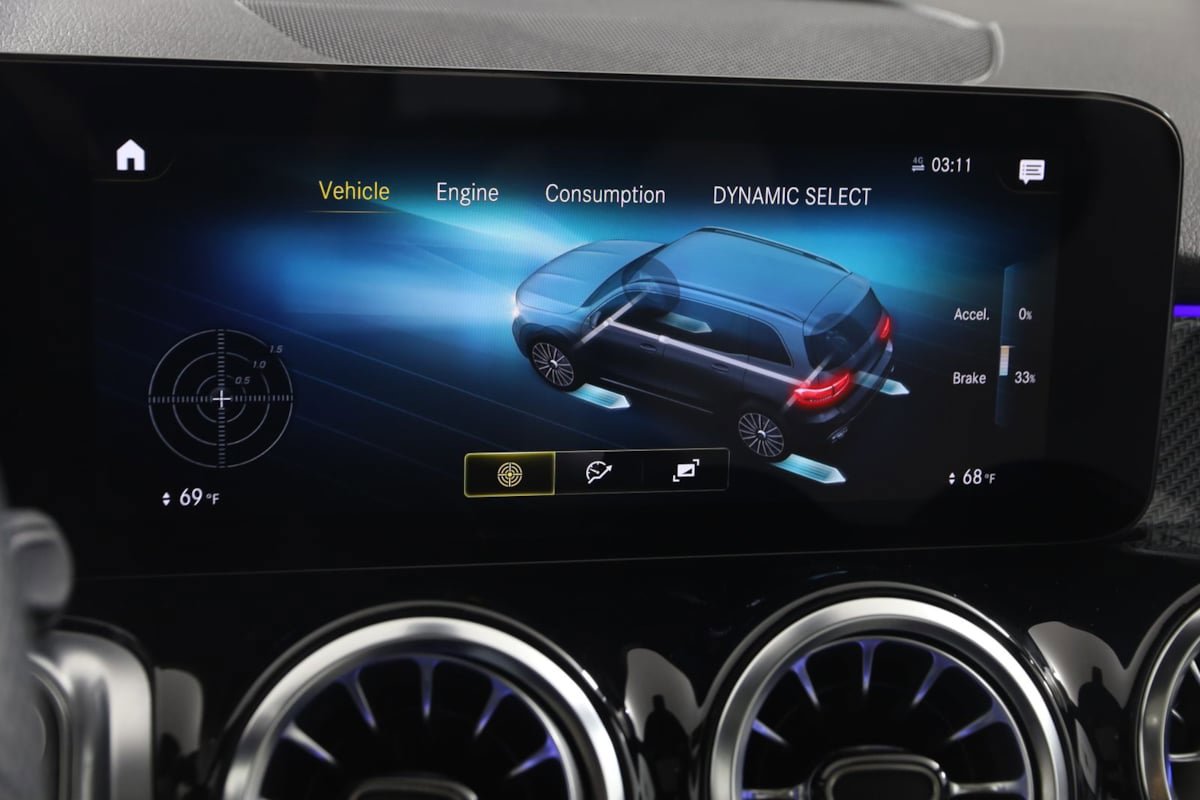 Used 2022 Mercedes-Benz GLB 35 AMG 4MATIC image 41