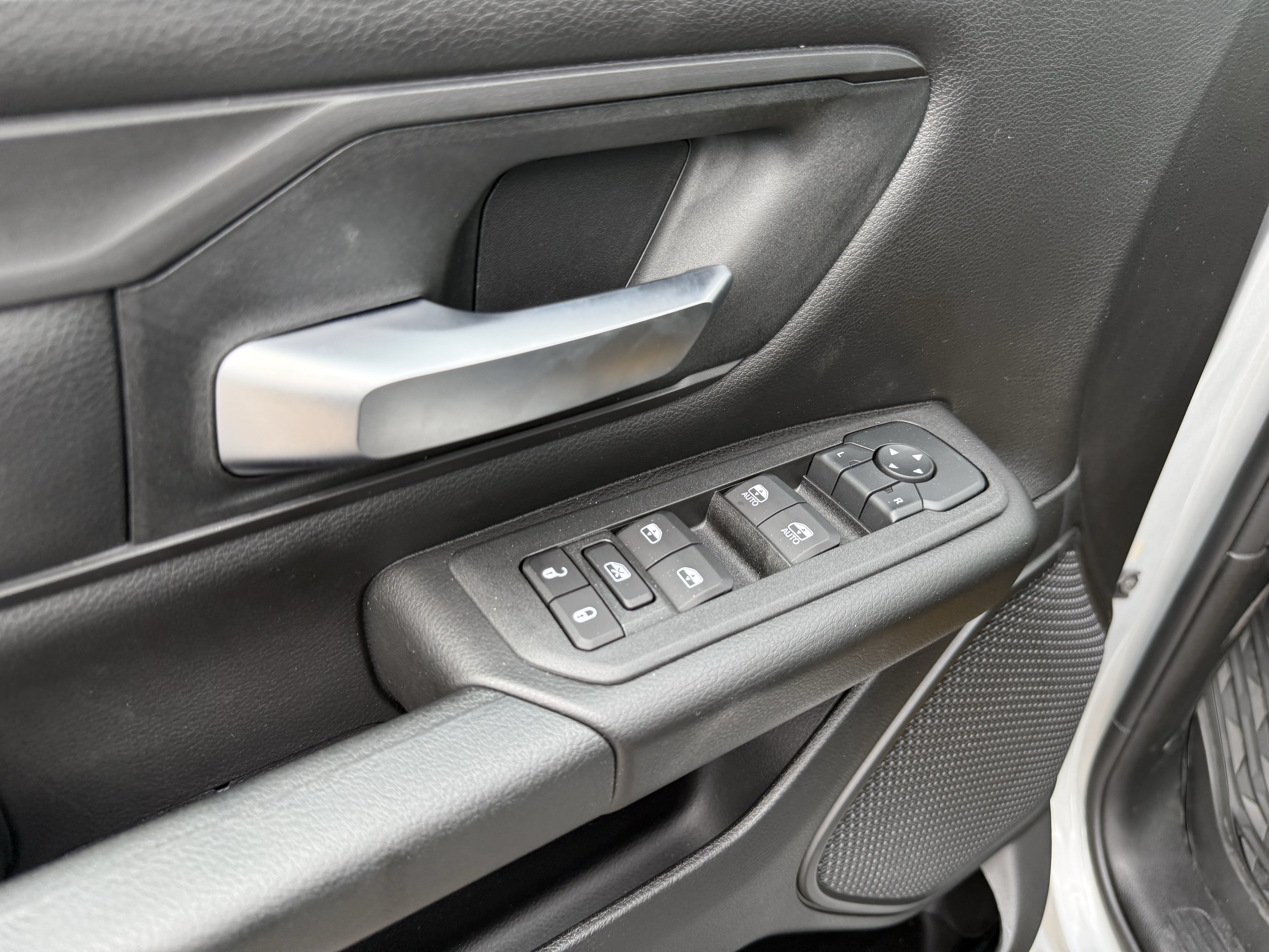 New 2026 RAM 1500 Warlock AWD/4WD image 15