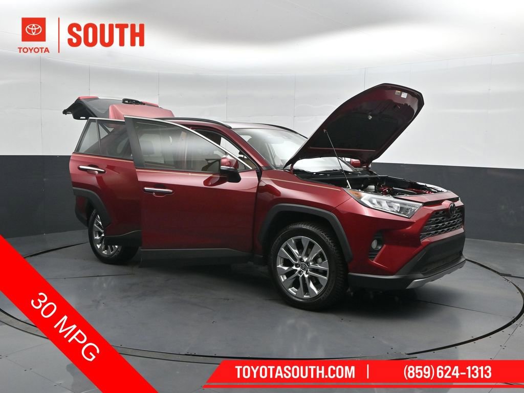 Used 2020 Toyota RAV4 Limited w/ Limited Grade Weather Package FWD image 58