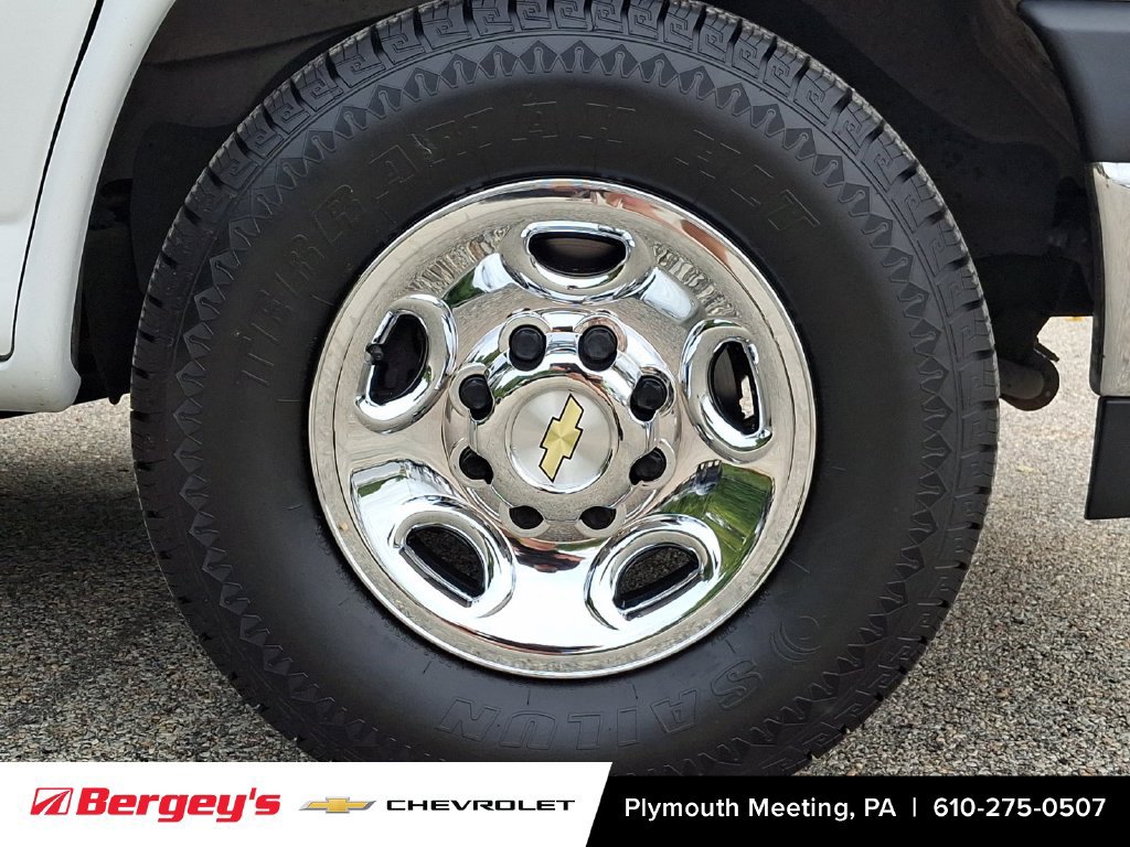 Certified 2024 Chevrolet Express 3500 LT w/ LT Preferred Equipment Group RWD image 10