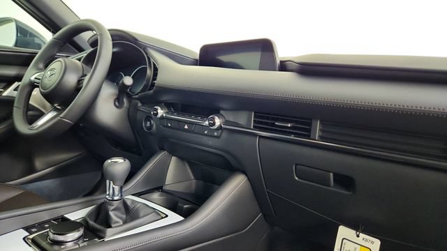 New 2026 MAZDA MAZDA3 2.5 S Hatchback w/ Premium Pkg FWD image 31