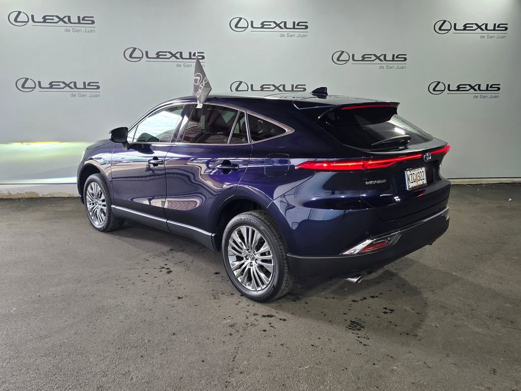 Used 2023 Toyota Venza Limited image 8