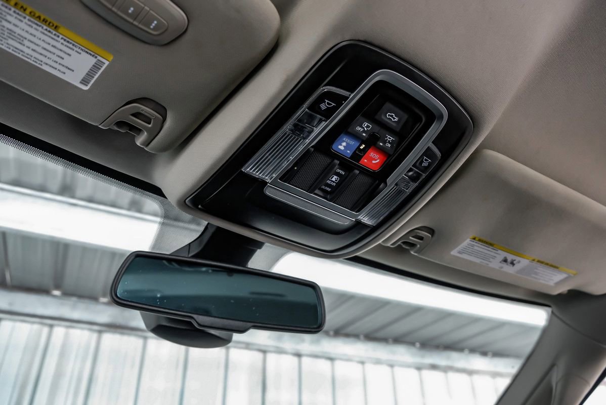 Used 2024 RAM 3500 Laramie w/ Bed Utility Group image 22