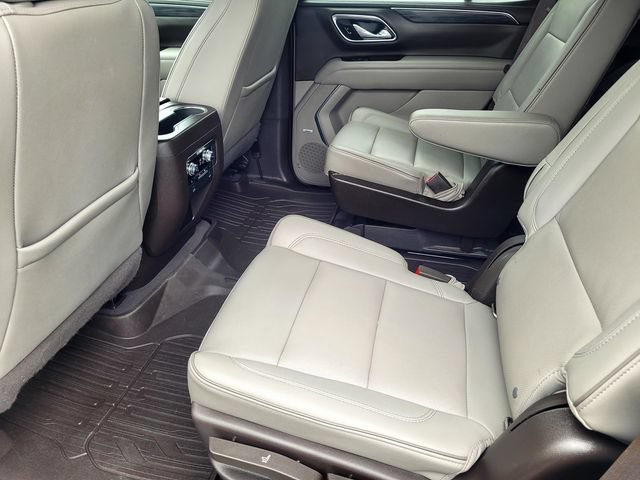 Used 2022 GMC Yukon SLT w/ SLT Premium Package AWD/4WD image 12
