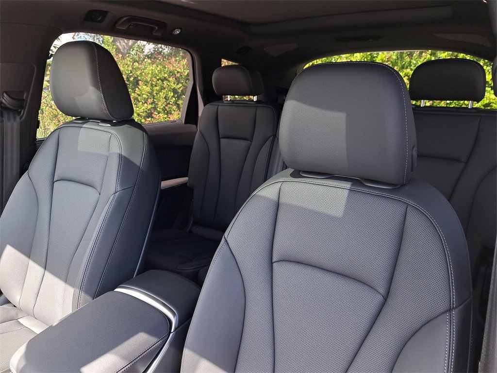 New 2026 Audi Q7 3.0T Premium Plus image 17