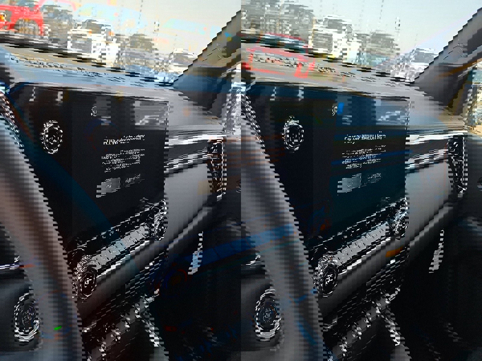 New 2026 GMC Canyon Elevation w/ Convenience Package image 18