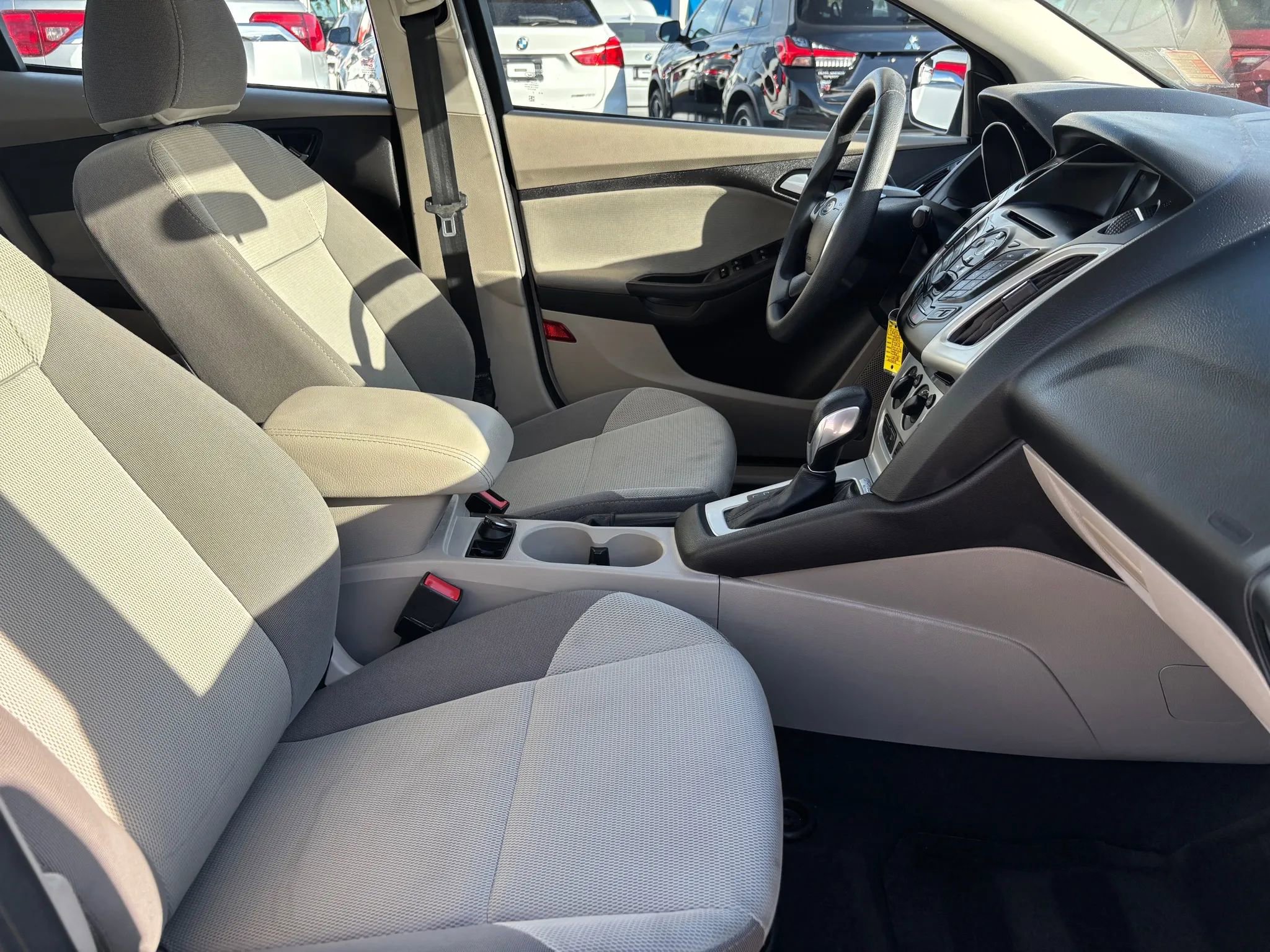 Used 2014 Ford Focus SE image 26