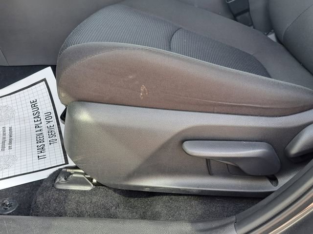 Used 2025 Toyota RAV4 LE image 11